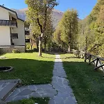 Meraviglioso Le Guglie Apartmán *